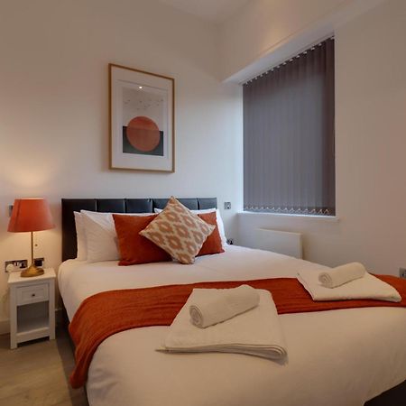 La Casa Suites Slough Eksteriør billede