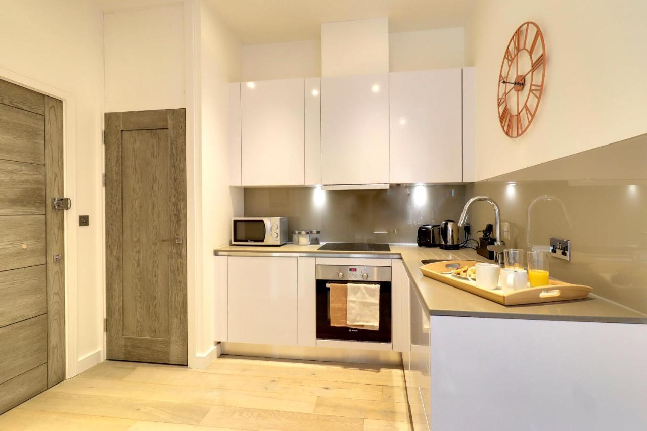 La Casa Suites Slough Eksteriør billede