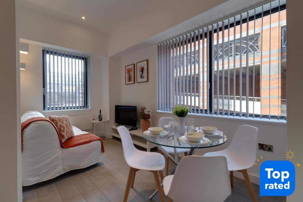 La Casa Suites Slough Eksteriør billede